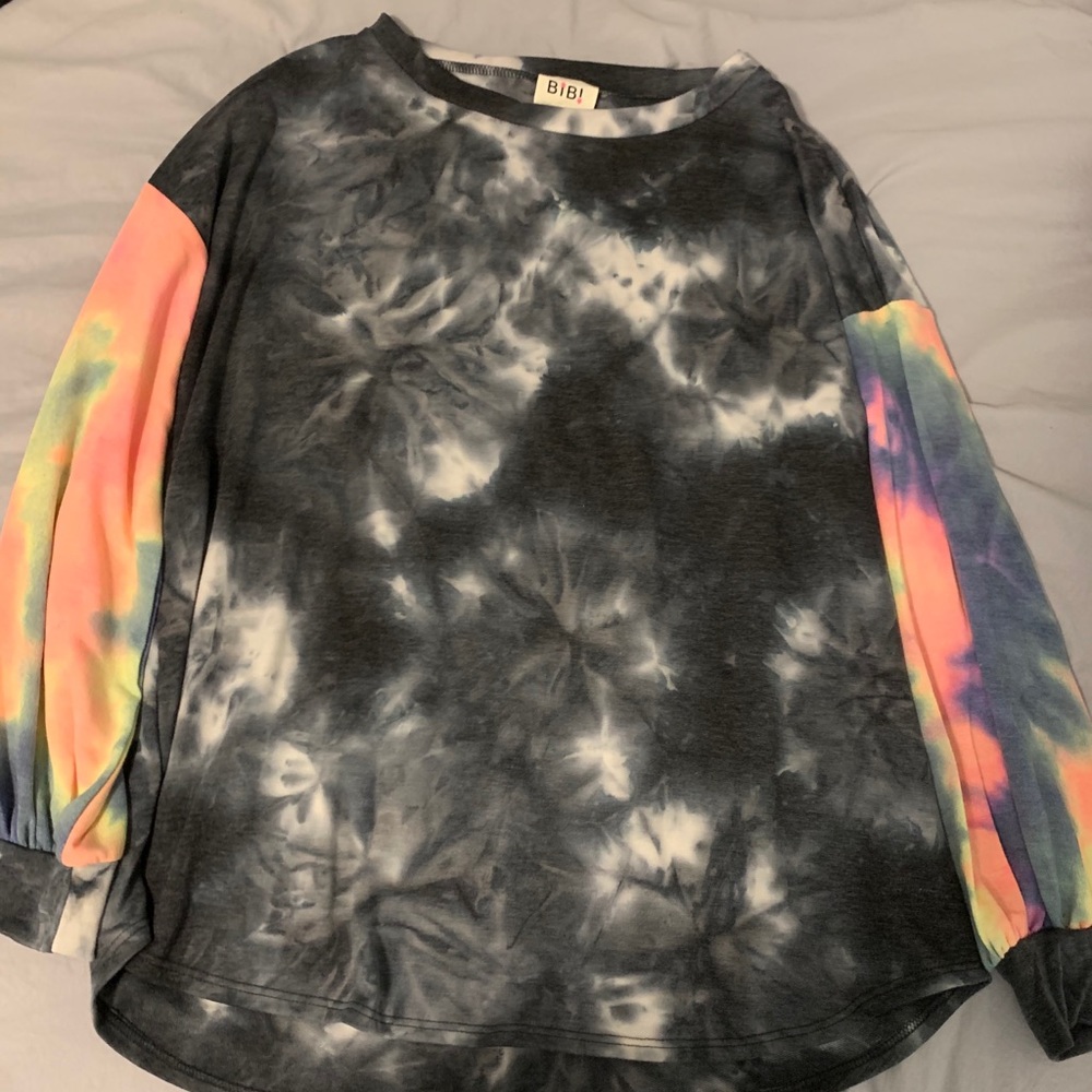 Tie dye long sleeve